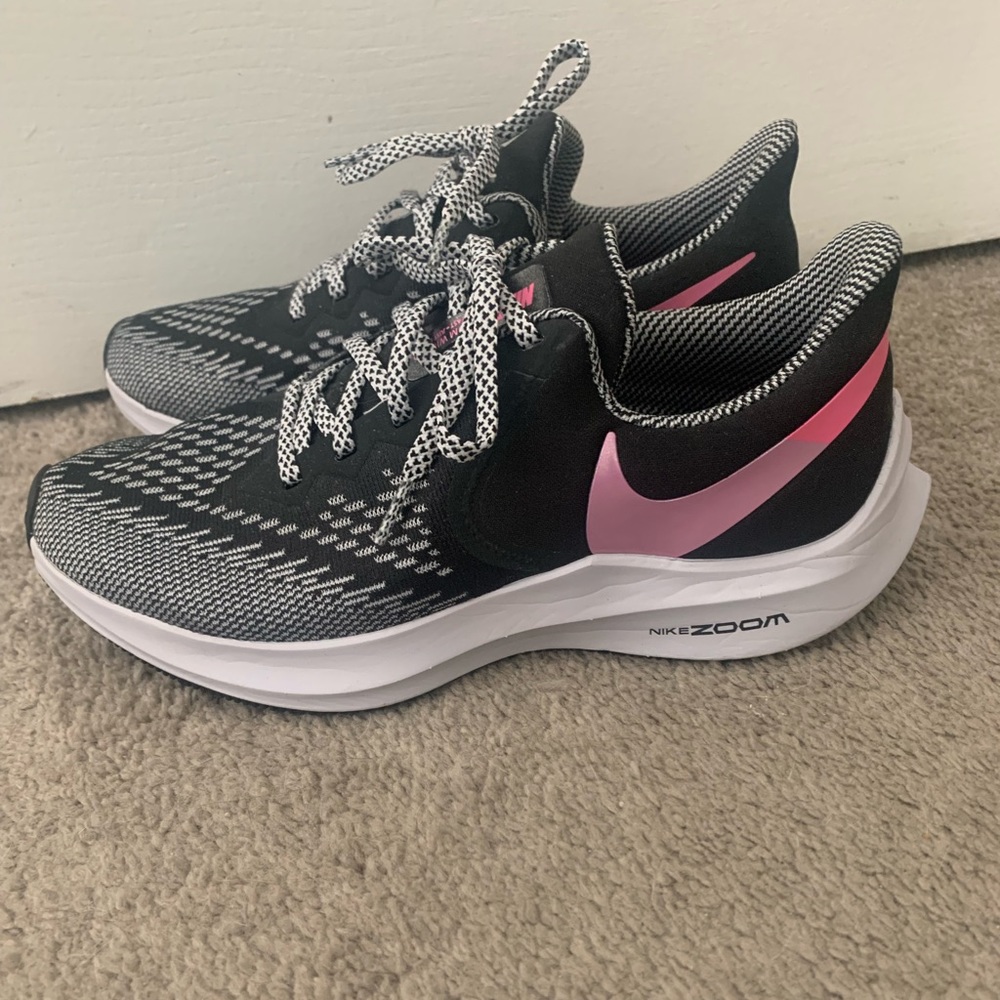 Nike Zoom Running Shoes (GREAT CONDITION!)